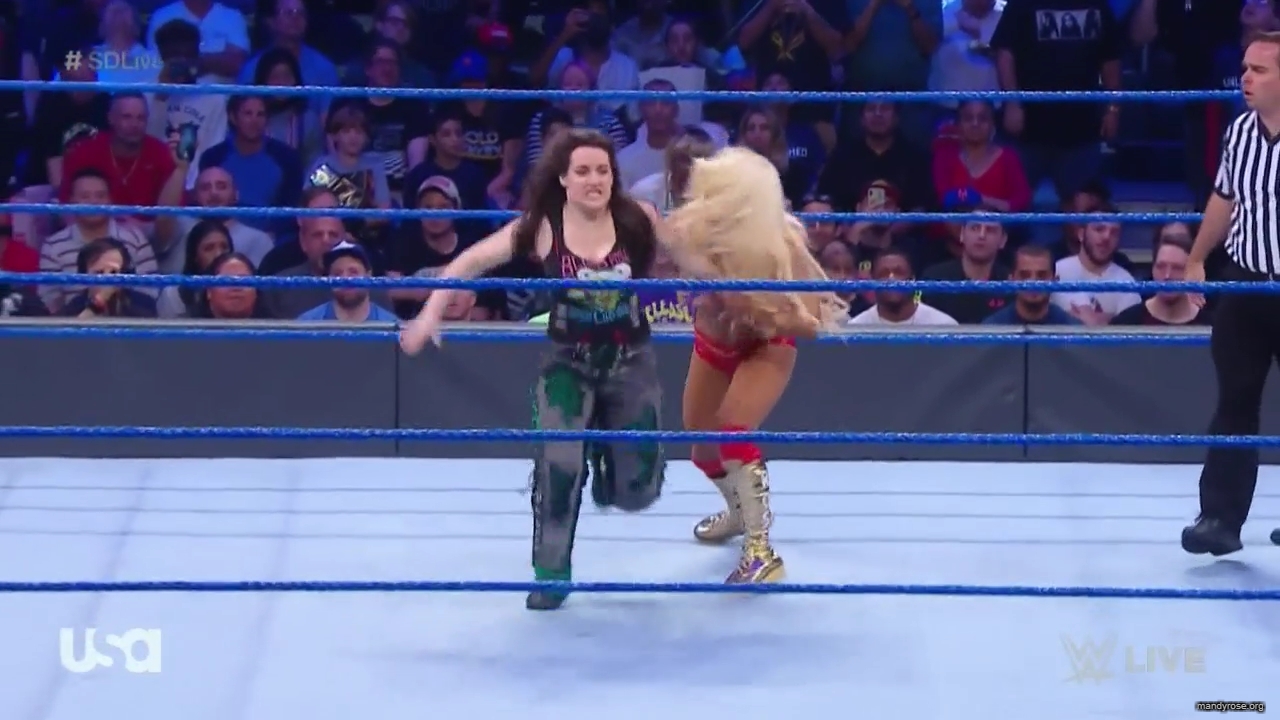 WWE_SmackDown_Live_2019_09_10_720p_HDTV_x264-NWCHD_mp40227.jpg