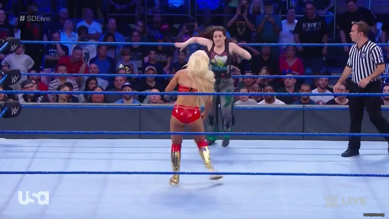 WWE_SmackDown_Live_2019_09_10_720p_HDTV_x264-NWCHD_mp40230.jpg