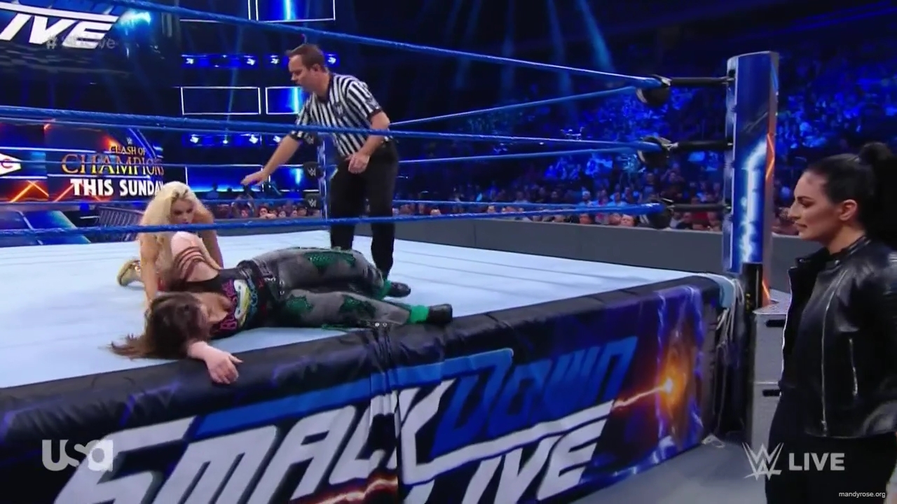 WWE_SmackDown_Live_2019_09_10_720p_HDTV_x264-NWCHD_mp40240.jpg