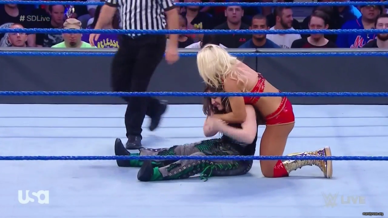 WWE_SmackDown_Live_2019_09_10_720p_HDTV_x264-NWCHD_mp40270.jpg