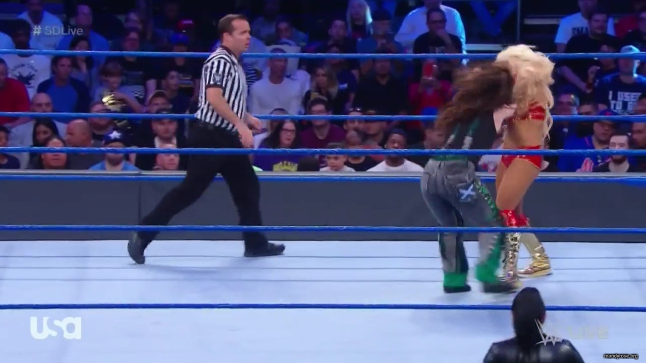 WWE_SmackDown_Live_2019_09_10_720p_HDTV_x264-NWCHD_mp40351.jpg