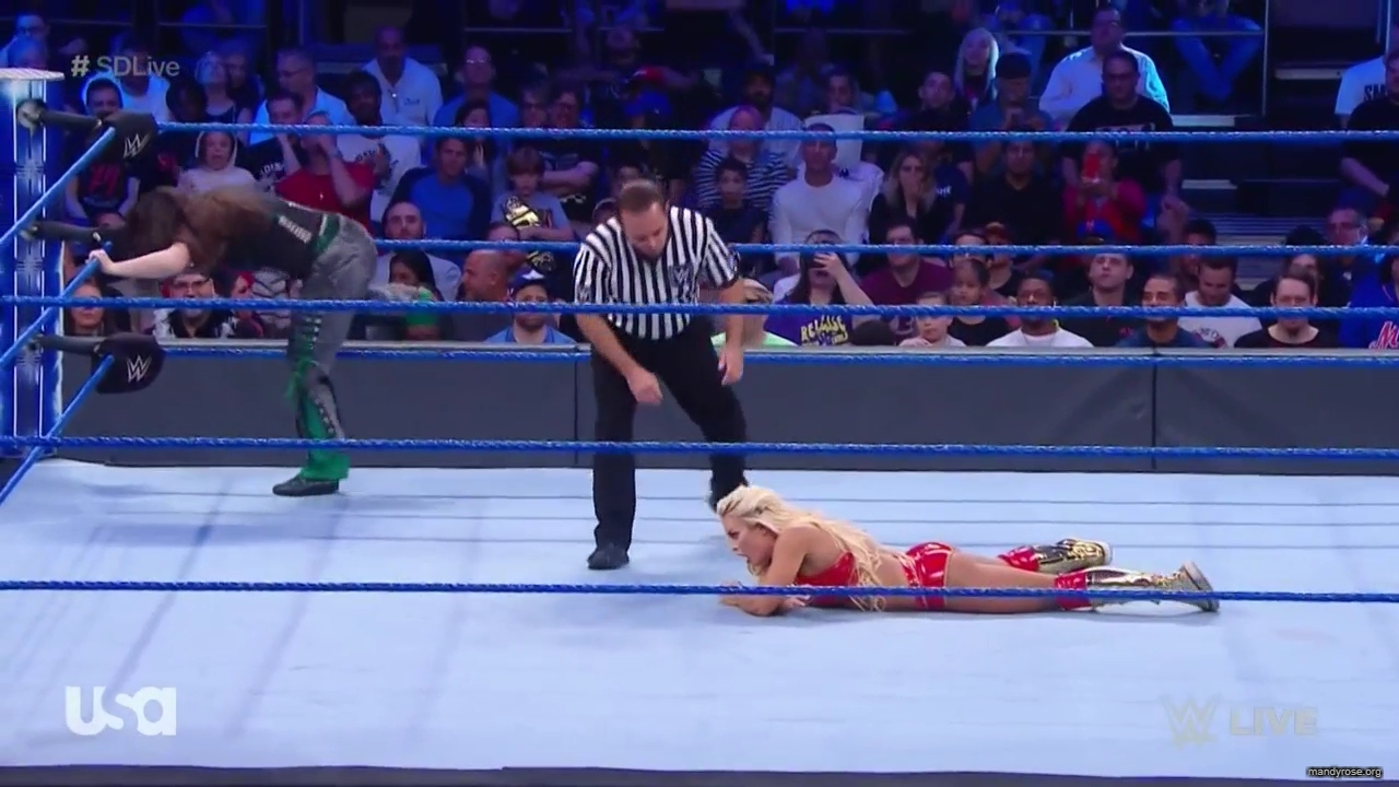 WWE_SmackDown_Live_2019_09_10_720p_HDTV_x264-NWCHD_mp40368.jpg