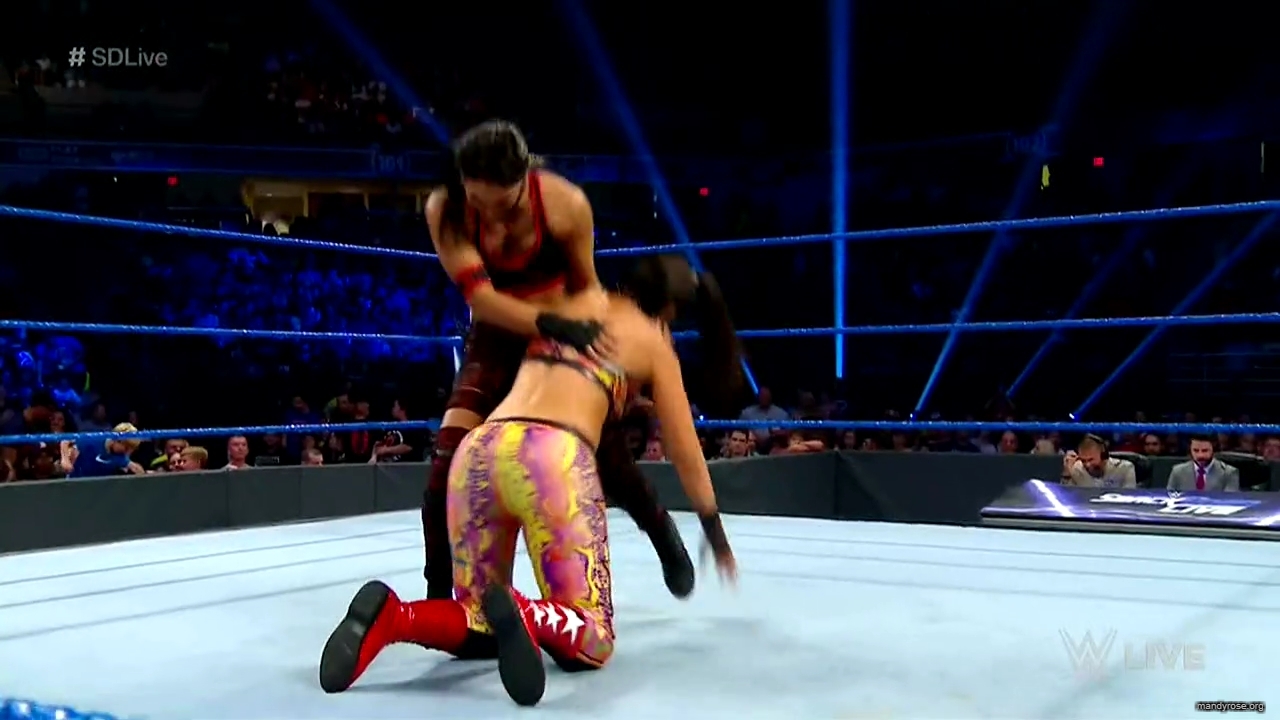 WWE_Smackdown_Live_2019_07_16_720p_HDTV_x264-Star_mkv1397.jpg