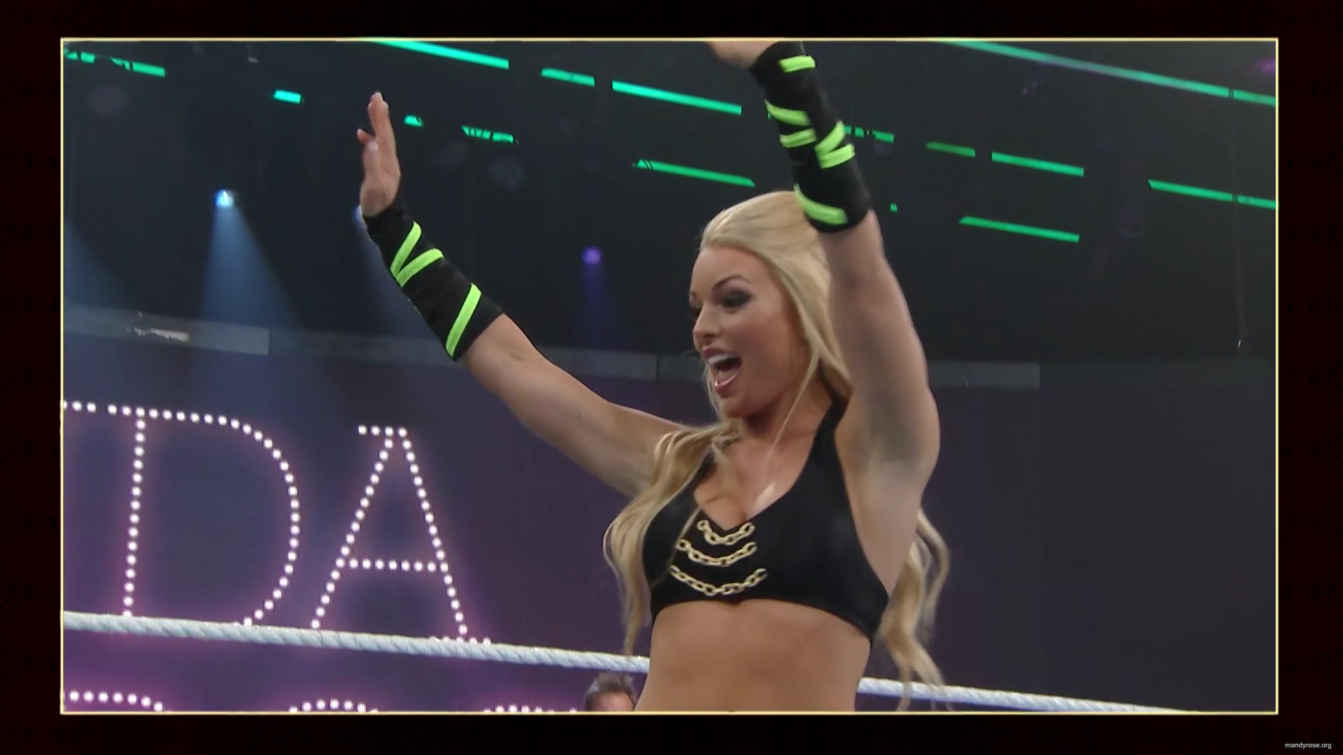 WWE_Table_For_3_S05E07_Ladies_Luncheon_1080p_WEB_h264-HEEL_mp40134.jpg