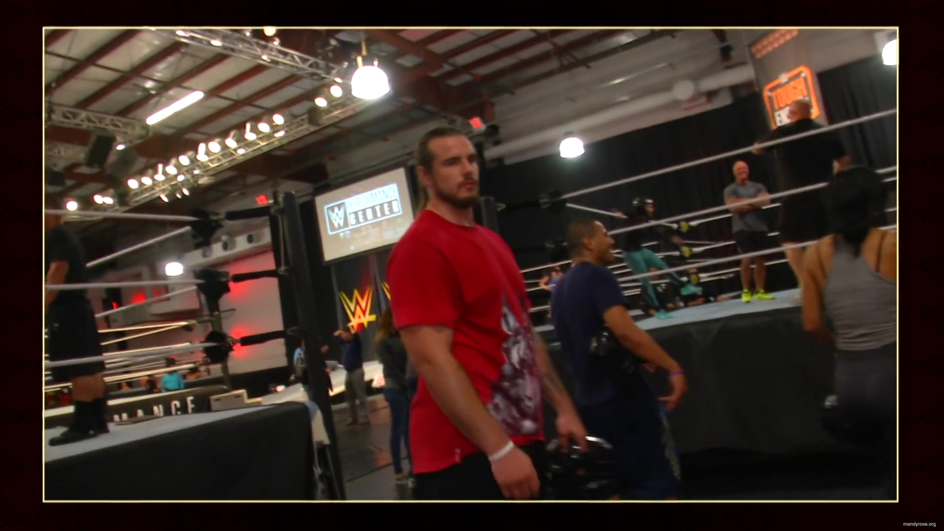 WWE_Table_For_3_S05E07_Ladies_Luncheon_1080p_WEB_h264-HEEL_mp40267.jpg