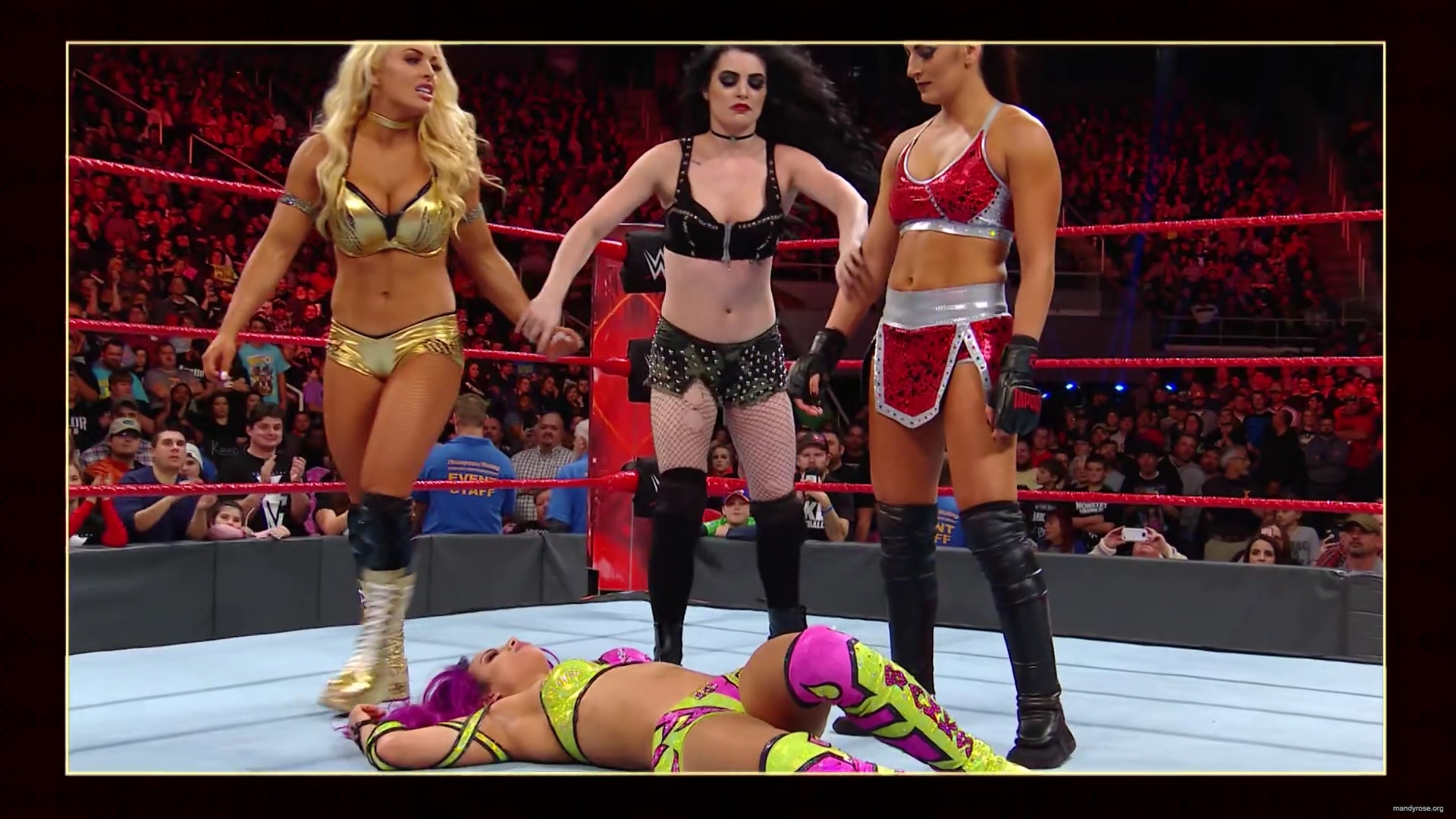 WWE_Table_For_3_S05E07_Ladies_Luncheon_1080p_WEB_h264-HEEL_mp40659.jpg