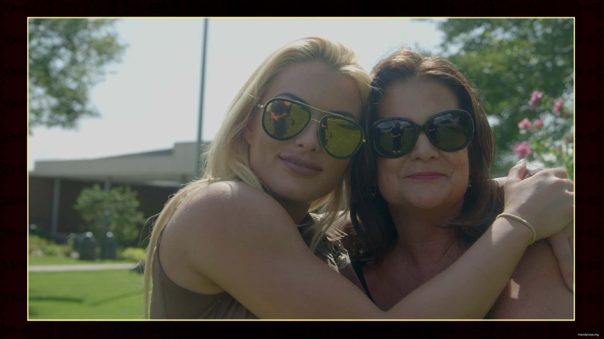 WWE_Table_For_3_S05E07_Ladies_Luncheon_1080p_WEB_h264-HEEL_mp41199.jpg