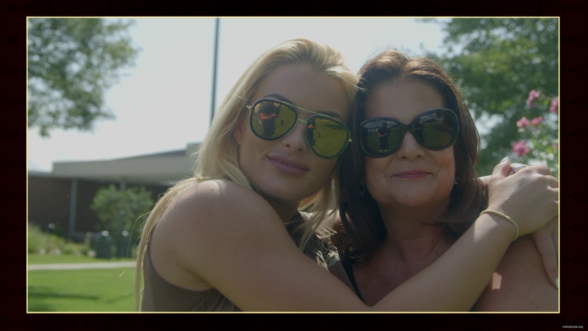 WWE_Table_For_3_S05E07_Ladies_Luncheon_1080p_WEB_h264-HEEL_mp41200.jpg