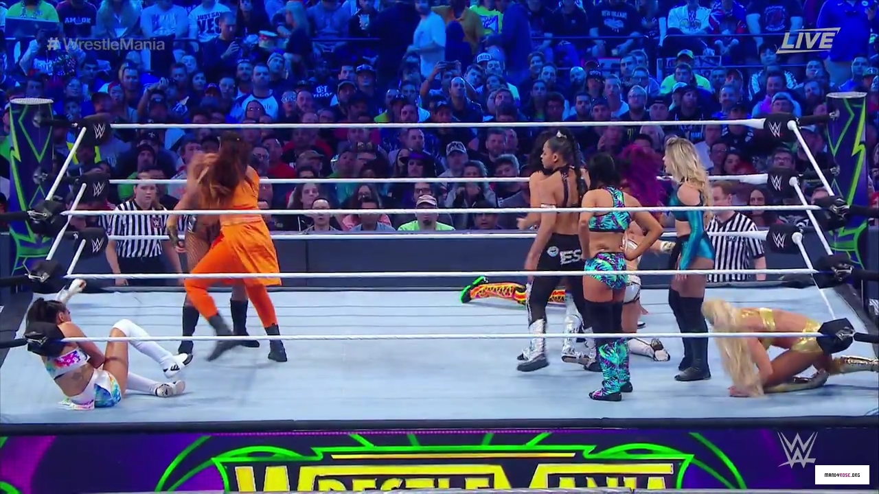 WWE_WrestleMania_34_Kickoff_720p_WEB_h264-HEEL_mp42941.jpg