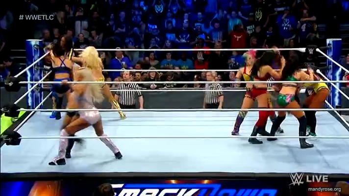 Women_Smackdown_Live_mp41548.jpg