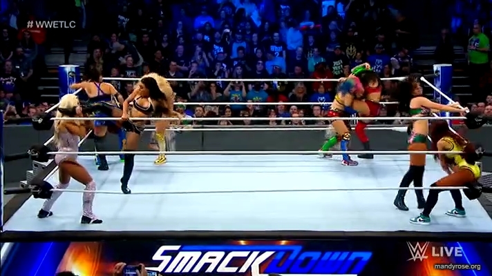 Women_Smackdown_Live_mp41554.jpg