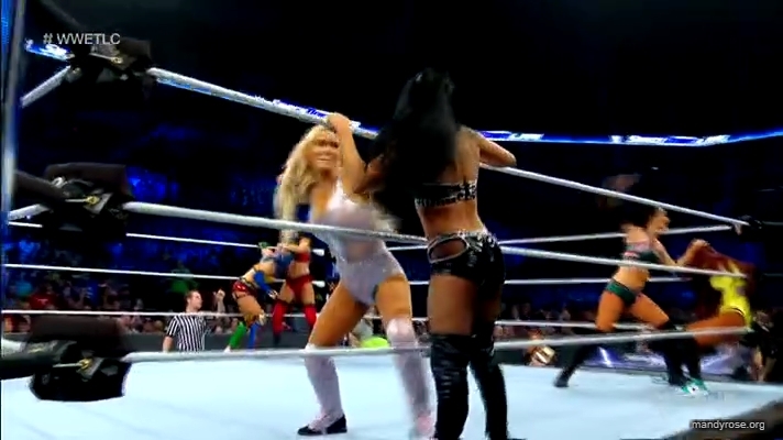 Women_Smackdown_Live_mp41557.jpg