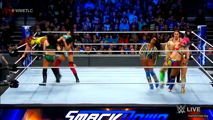 Women_Smackdown_Live_mp41614.jpg