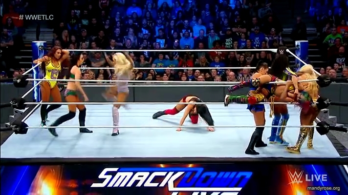 Women_Smackdown_Live_mp41628.jpg