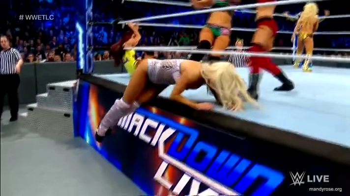 Women_Smackdown_Live_mp41645.jpg