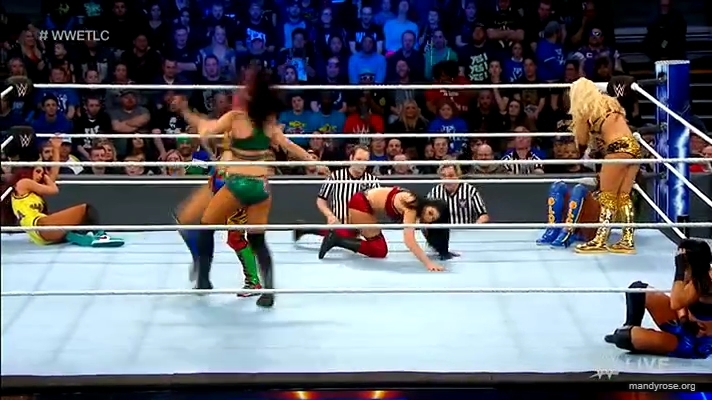 Women_Smackdown_Live_mp41668.jpg