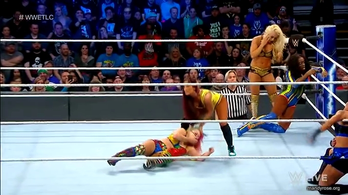 Women_Smackdown_Live_mp41716.jpg