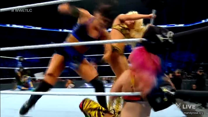 Women_Smackdown_Live_mp41752.jpg