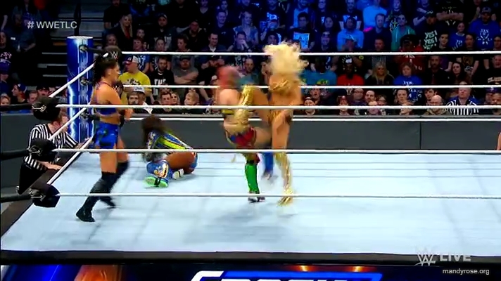 Women_Smackdown_Live_mp41767.jpg