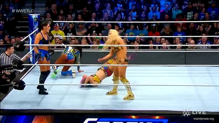 Women_Smackdown_Live_mp41768.jpg