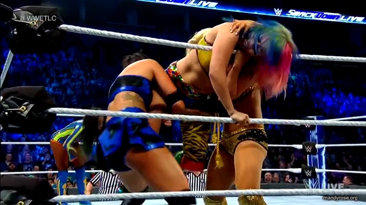 Women_Smackdown_Live_mp41780.jpg