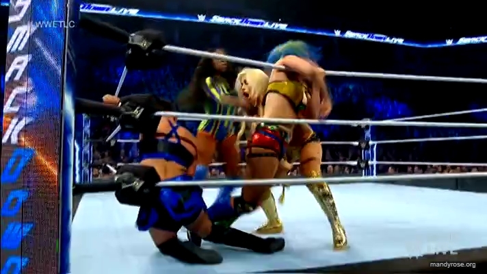 Women_Smackdown_Live_mp41783.jpg