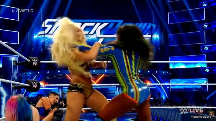 Women_Smackdown_Live_mp41787.jpg