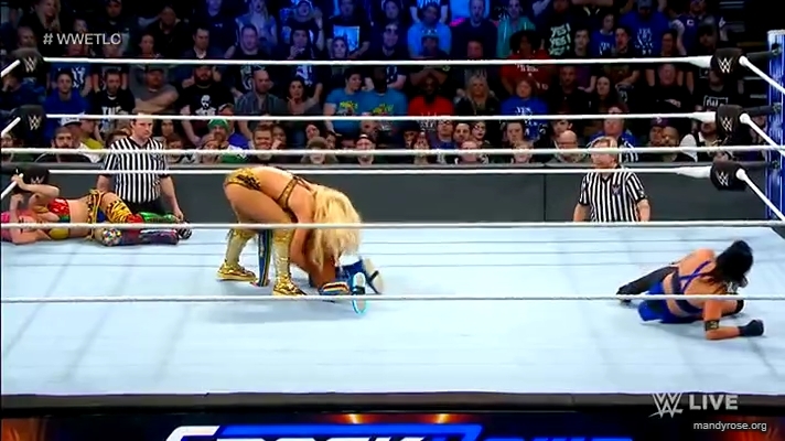 Women_Smackdown_Live_mp41810.jpg