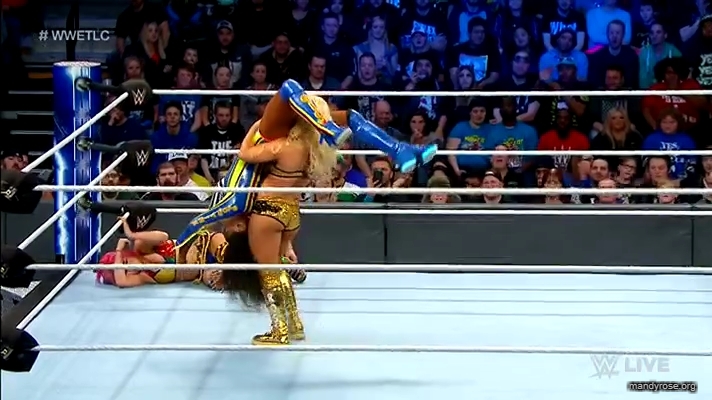 Women_Smackdown_Live_mp41814.jpg