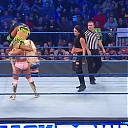 WWE_Friday_Night_SmackDown_2019_10_18_720p_HDTV_x264-NWCHD_mp41861.jpg
