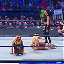 WWE_Friday_Night_SmackDown_2019_10_18_720p_HDTV_x264-NWCHD_mp41868.jpg