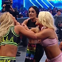WWE_Friday_Night_SmackDown_2019_10_18_720p_HDTV_x264-NWCHD_mp41955.jpg