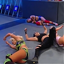 WWE_Friday_Night_SmackDown_2019_10_18_720p_HDTV_x264-NWCHD_mp42065.jpg