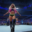 WWE_Friday_Night_SmackDown_2019_12_06_720p_HDTV_x264-NWCHD_mp40101.jpg