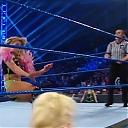 WWE_Friday_Night_SmackDown_2019_12_06_720p_HDTV_x264-NWCHD_mp40167.jpg