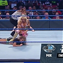 WWE_Friday_Night_SmackDown_2019_12_06_720p_HDTV_x264-NWCHD_mp40203.jpg