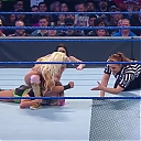 WWE_Friday_Night_SmackDown_2019_12_06_720p_HDTV_x264-NWCHD_mp40208.jpg