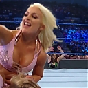 WWE_Friday_Night_SmackDown_2019_12_06_720p_HDTV_x264-NWCHD_mp40227.jpg