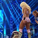 WWE_Friday_Night_SmackDown_2019_12_06_720p_HDTV_x264-NWCHD_mp40241.jpg