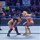 WWE_Friday_Night_SmackDown_2019_12_06_720p_HDTV_x264-NWCHD_mp40245.jpg