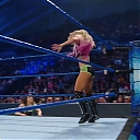 WWE_Friday_Night_SmackDown_2019_12_06_720p_HDTV_x264-NWCHD_mp40252.jpg