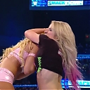 WWE_Friday_Night_SmackDown_2019_12_06_720p_HDTV_x264-NWCHD_mp40302.jpg