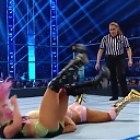 WWE_Friday_Night_SmackDown_2019_12_06_720p_HDTV_x264-NWCHD_mp40350.jpg