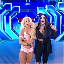 WWE_Friday_Night_SmackDown_2019_12_06_720p_HDTV_x264-NWCHD_mp40432.jpg