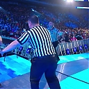 WWE_Friday_Night_SmackDown_2019_12_13_720p_HDTV_x264-NWCHD_mp40115.jpg