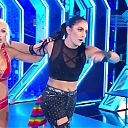 WWE_Friday_Night_SmackDown_2019_12_13_720p_HDTV_x264-NWCHD_mp40129.jpg