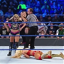 WWE_Friday_Night_SmackDown_2019_12_13_720p_HDTV_x264-NWCHD_mp40144.jpg