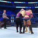 WWE_Friday_Night_SmackDown_2019_12_13_720p_HDTV_x264-NWCHD_mp40148.jpg