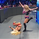 WWE_Friday_Night_SmackDown_2019_12_13_720p_HDTV_x264-NWCHD_mp40229.jpg