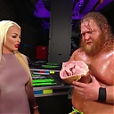 WWE_Friday_Night_SmackDown_2019_12_20_720p_HDTV_x264-NWCHD_mp40079.jpg